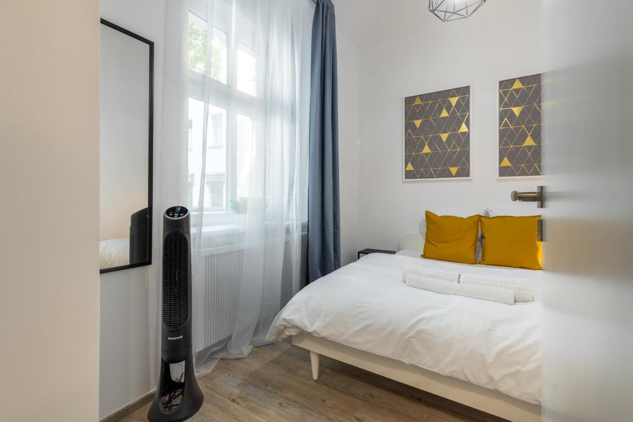 Cute 1Bedroom Center Apartment Praga Zewnętrze zdjęcie