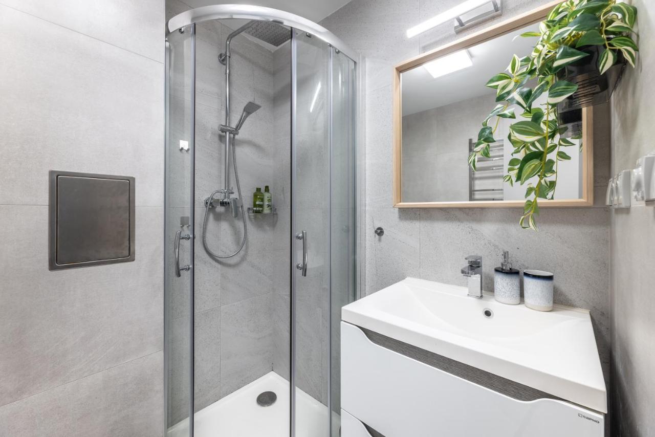 Cute 1Bedroom Center Apartment Praga Zewnętrze zdjęcie